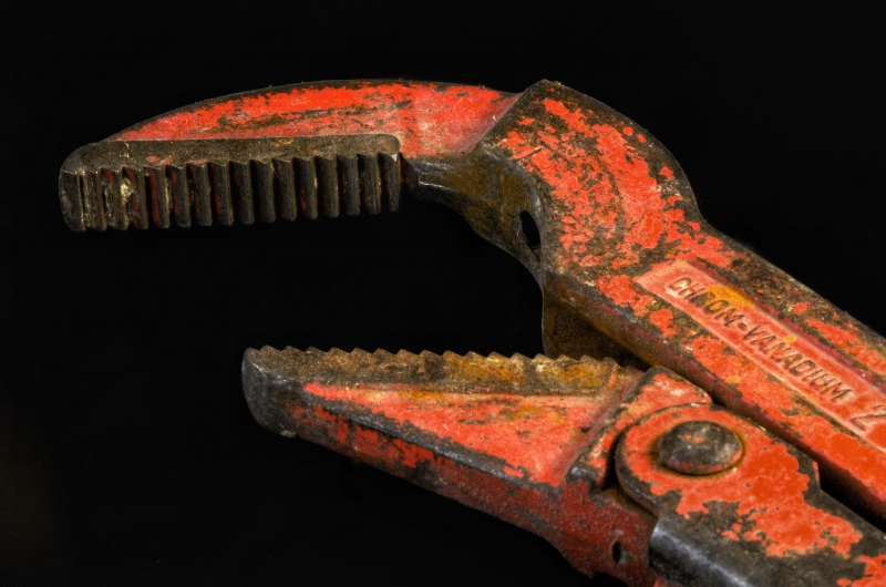 plombier-PUGET VILLE-min_pipe-wrench-318084